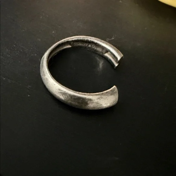 Womens Tiffany’s size 7 open ring - Picture 3 of 3